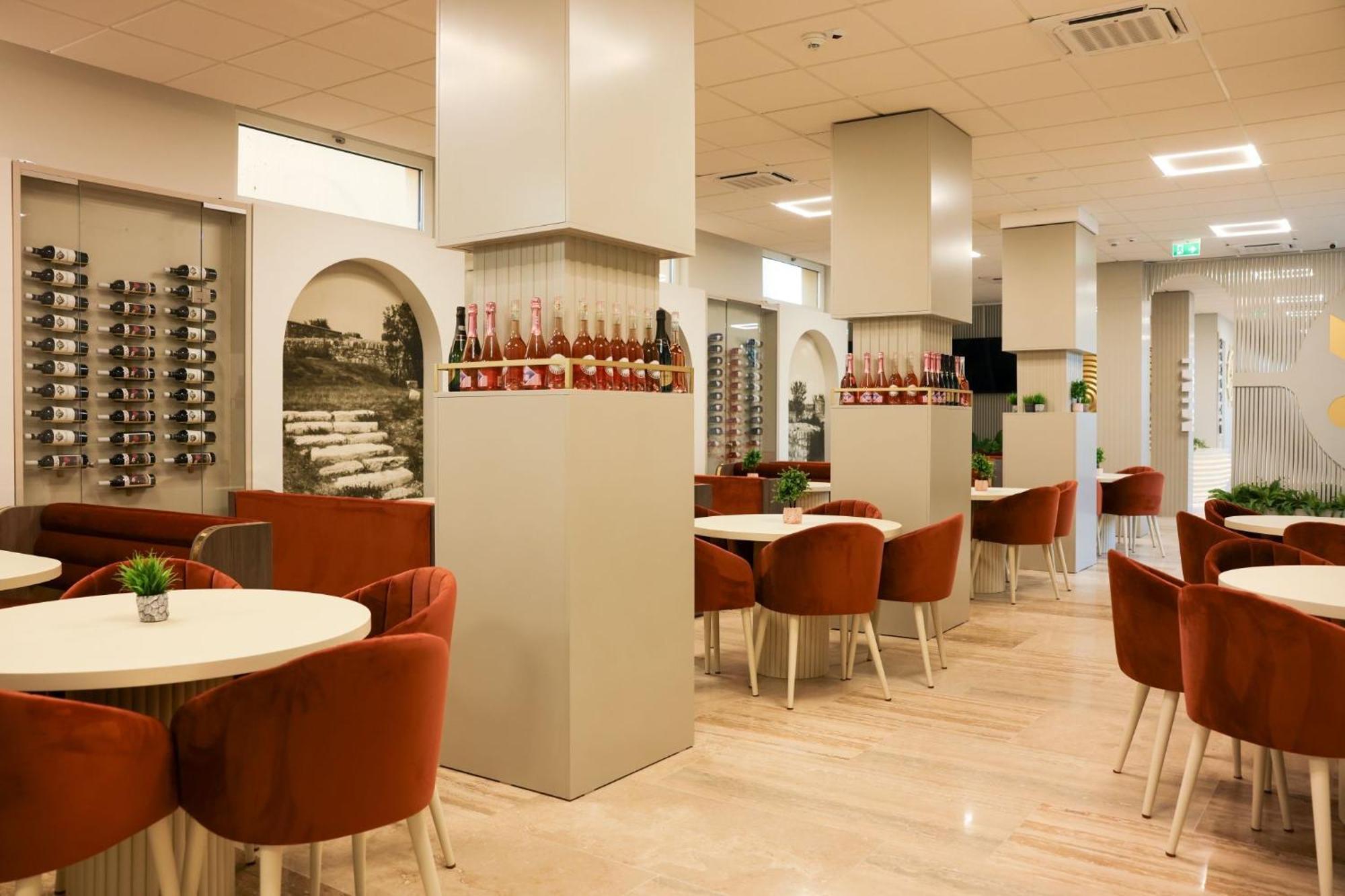 Mimi Hotel Corabia 외부 사진